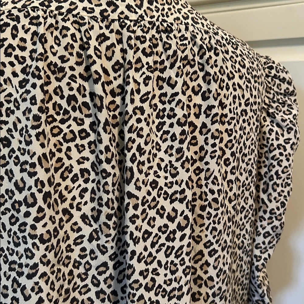 FRAME Leopard Caramel Multi Shirred Button up Medium M Top Shirt Blouse - Picture 7 of 10